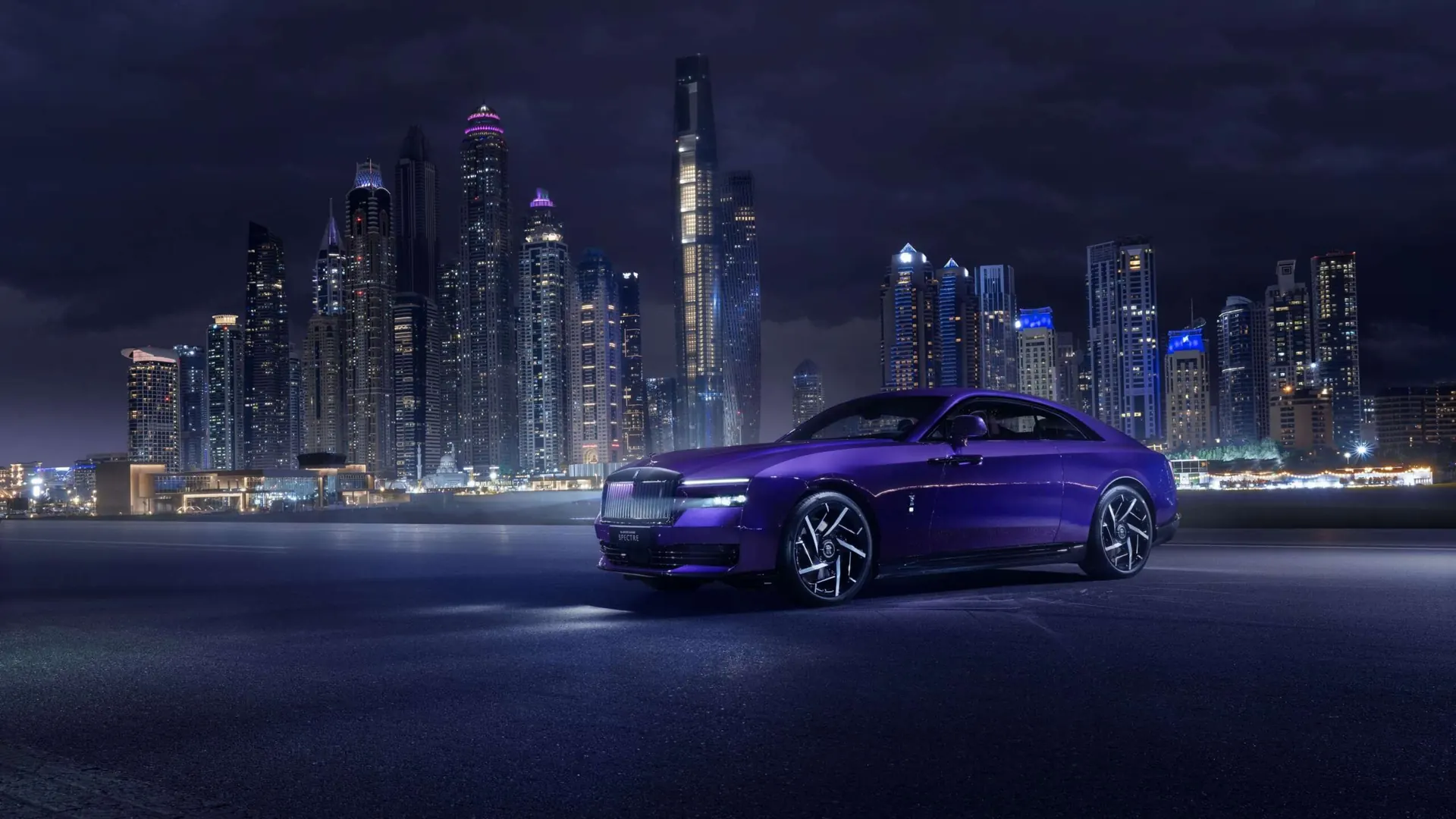 Atlantis Rental — luxury car rental Dubai